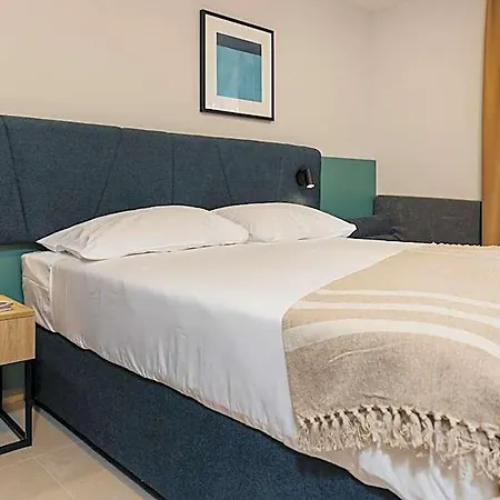 Sagitta All Inclusive Holiday Resort 3* أوميس