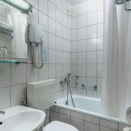 Готель Sagitta 3*