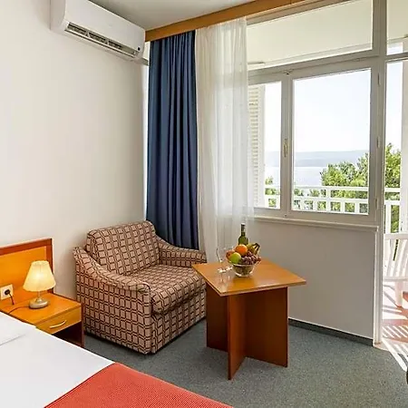 Sagitta All Inclusive Holiday Resort 奥米什